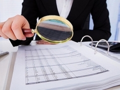 Thêm 2 cổ phiếu bị đưa vào diện cảnh báo trên sàn HNX Thêm 2 cổ phiếu bị đưa vào diện cảnh báo trên sàn HNX