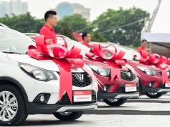 VinFast bàn giao 650 xe Fadil đầu tiên tới khách hàng VinFast bàn giao 650 xe Fadil đầu tiên tới khách hàng