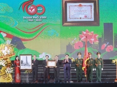 Chủ tịch Quốc Hội tham dự lễ kỷ niệm 60 năm thành lập Thành phố Vinh và 235 Phượng hoàng Trung Đô