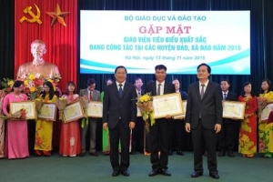 Nghẹn ngào tâm tư nhà giáo “cắm đảo”