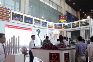 Tôn Hoa Sen: Sản phẩm nổi bật tại Triển lãm quốc tế Vietbuild Hà Nội 2016