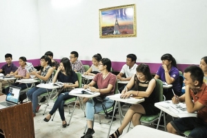 “Loạn” chức danh & nghề nghiệp: Bài 1: Bát nháo các lớp học tiếng Anh