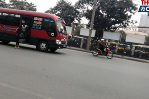 Ai “bật đèn xanh” cho các nhà xe - “cò” hoạt động ngang nhiên tại bến xe Giáp Bát?