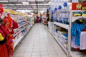 Từ ngày 1/1/2017: Nhiều siêu thị, cửa hàng khuyến mãi lớn vẫn vắng khách