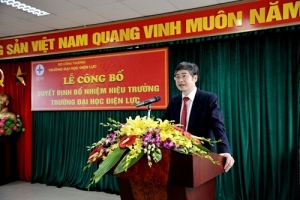 Sai phạm “khủng” tại ĐH Điện lực: Ông Trương Huy Hoàng từng ký hàng loạt văn bản lạ...?