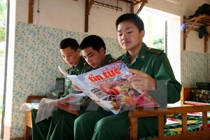 Cấp 18 ấn phẩm báo, tạp chí cho vùng dân tộc thiểu số và miền núi