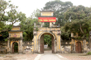 Hà Nam: Đền Trần Thương nhộn nhịp công tác chuẩn bị cho đêm phát lương