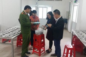 Hà Nam: Kiểm tra 32 cơ sở thực phẩm dịp Tết Nguyên đán Đinh Dậu 2017