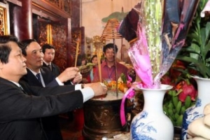Phú Thọ: Lễ dâng hương tưởng niệm các vua Hùng