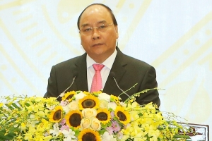 Thủ tướng Chính phủ yêu cầu cán bộ, công chức, viên chức không đi lễ hội trong giờ hành chính
