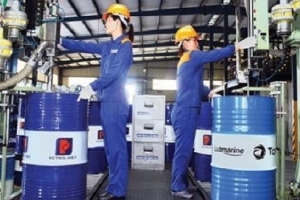 Tăng thuế BVMT với xăng: Lo ngại gây khó khăn cho người dân, doanh nghiệp