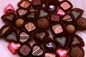 Cách phân biệt socola thật – giả cho ngày Valentine