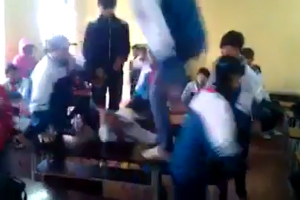 Nam Định: Một học sinh bị 7 bạn cùng trường đánh "hội đồng"