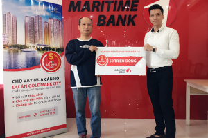 Bất ngờ vì đi vay ngân hàng được tặng tới 50 triệu đồng