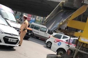 Vụ Đội CGST số 7 “làm ngơ” cho xe tải vào phố cấm: Xử lý như thế nào?