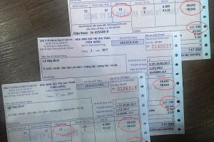 Người dân chung cư Linh Đàm nghi ngờ việc "nhân bản" hóa đơn nước?
