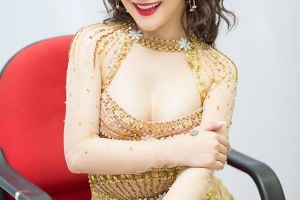 Không ai nghĩ Hương Tràm chỉ mới 21 tuổi