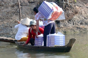 Đẩy mạnh đấu tranh chống buôn lậu thuốc lá