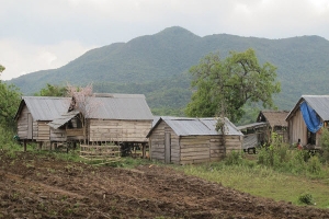 Huyện Krông Pa (Gia Lai): Vì sao dân lấn chiếm đất lâm nghiệp, xây nhà kiên cố?