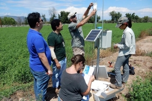 IOT IN FARM: Nông nghiệp hóa công nghệ