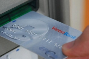 VietinBank tiếp tục chuyển đổi số tài khoản thẻ ATM của khách hàng
