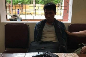 Nghệ An: Bắt đối tượng vận chuyển 10 bành heroin kèm theo một khẩu súng K59