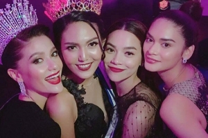 Hồ Ngọc Hà đọ sắc cùng Hoa hậu Hoàn vũ 2015