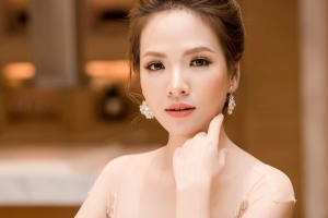 Đan Lê khoe sắc vóc gợi cảm bên Hoa hậu Mỹ Linh, Thu Thảo