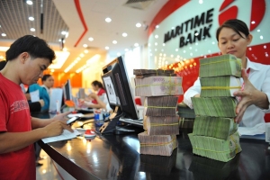 Nới tăng trưởng tín dụng lên mức 20%: Tìm giải pháp hấp thụ nguồn vốn