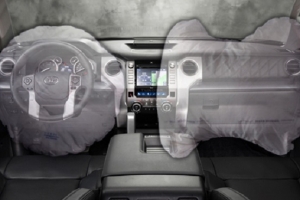 Toyota Việt Nam: Triệu hồi 20.015 xe để kiểm tra cụm bơm khí