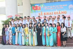 Vụ hiệu trưởng xin nghỉ việc ở Kiên Giang: Coi việc giáo dục học sinh làm trọng
