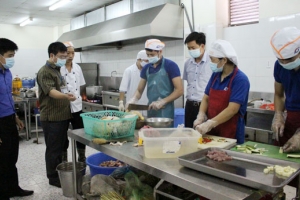 Đà Nẵng: 9 du khách ngộ độc thực phẩm do rối loạn tiêu hoá