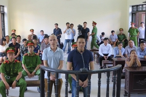 Hoãn phiên tòa xét xử kẻ nhắn tin đe dọa Chủ tịch tỉnh Bắc Ninh