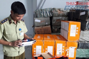Hà Nội: Thu giữ gần 3 nghìn đôi giầy giả nhãn hiệu