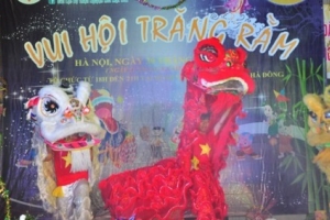 Đón Tết Trung thu, các bệnh nhi đầy ắp tiếng cười