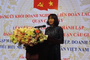 Kỷ niệm 5 năm thành lập Đảng bộ khối DN quận Cầu Giấy và Ngày doanh nhân VN (13/10)