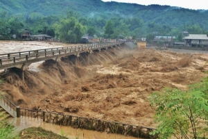 Mưa lũ ở Yên Bái khiến 28 người chết và mất tích