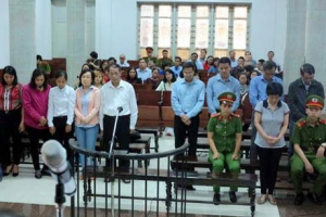 Án chung thân với bị cáo Châu Thị Thu Nga, án treo đến 7 năm tù với 9 đồng phạm