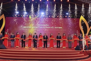 Tôn Hoa Sen: Khởi công giai đoạn 2 NM Hoa Sen Nhơn Hội (Bình Định)