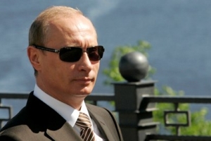 Phương Tây đang biến ông Putin thành “siêu nhân” như thế nào?
