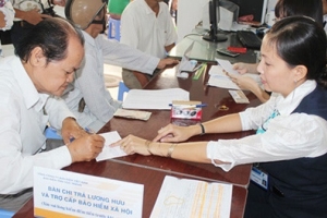 Thay đổi cách tính lương hưu từ 1/1/2018: Nhiều người xin nghỉ hưu non
