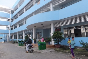 Tiền Giang: Trầm cảm sau sinh sản, phụ nhảy từ tầng 2 bệnh viện tự tử