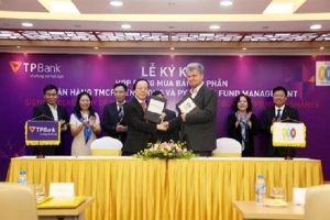 Cú bắt tay trước thềm 2018 của nhà đầu tư ngoại và ngân hàng Việt