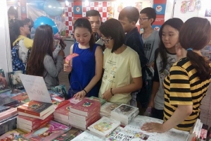 Hàng trăm xuất bản phẩm vi phạm bị xử lý trong năm 2017