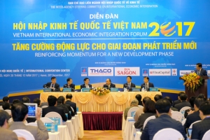Diễn đàn "Tăng cường động lực cho giai đoạn phát triển mới"