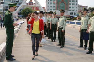 Nhiều giải pháp phòng chống mua bán người
