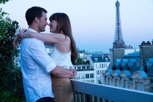 Nam thần màn ảnh Jamie Dornan quay trở lại trong phần kết "Năm Mươi Sắc Thái Tự Do"