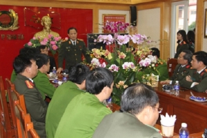 Thanh Hóa: Bắt nhóm đối tượng bịt mặt, mặc áo mưa bắn chết người trong đêm