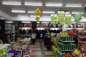 Nhiều mặt hàng thiết yếu tăng giá
