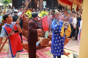 Huyện Vĩnh Tường (Vĩnh Phúc): Quyết liệt đưa lễ hội vào “khuôn phép”